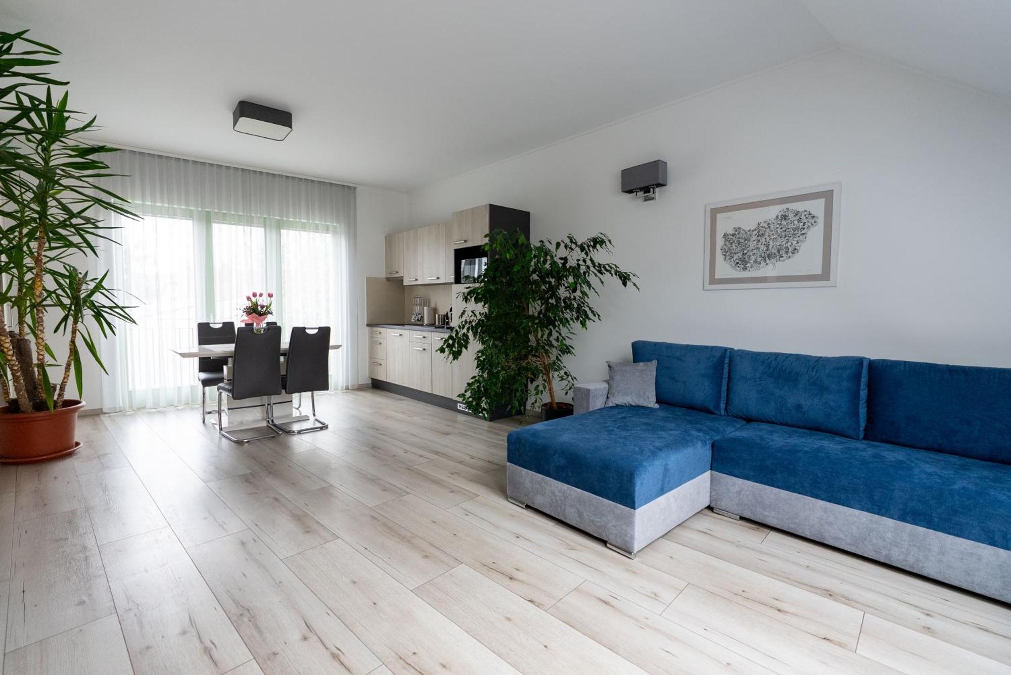Jokai Apartman Dunafoldvar Εξωτερικό φωτογραφία